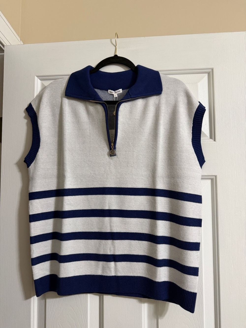 NWT Mary Square Blue and White Striped Sleeveless Celia Sweater Size Large